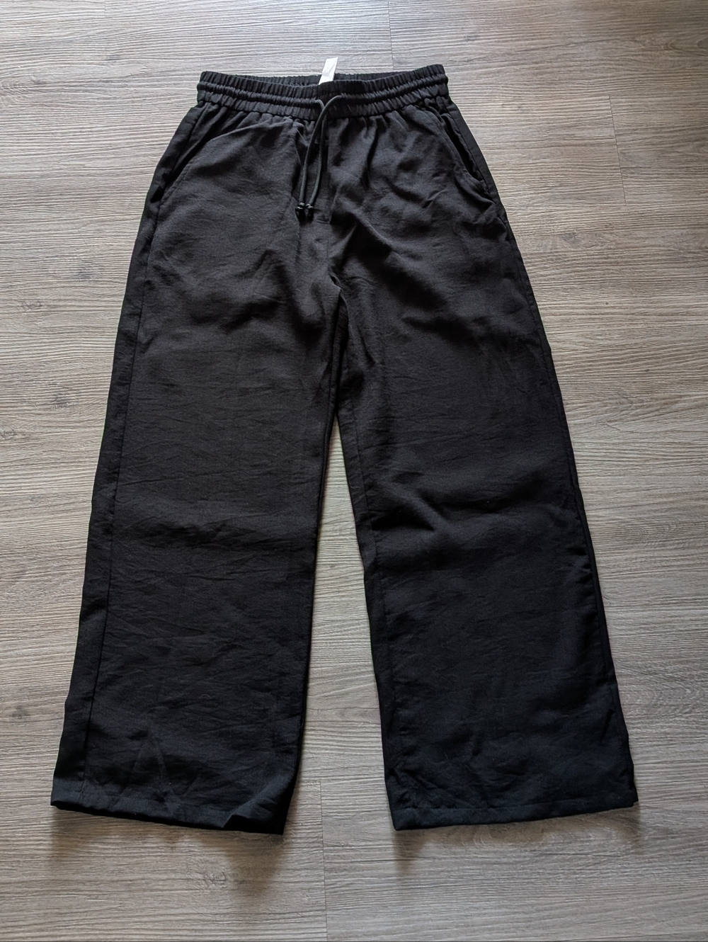 HALARA Wide Leg Pants in Black
